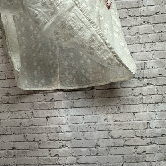 ACOS&A White Embroidered Trim Size Large White Shirt Blouse Top Tassel Pleats - Picture 7 of 14